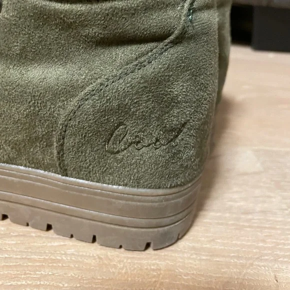 Free People green booties - Picture 6 of 11